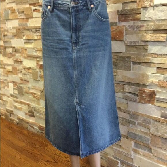 CLUB MONACO Denim Skirt - Picture 1 of 7